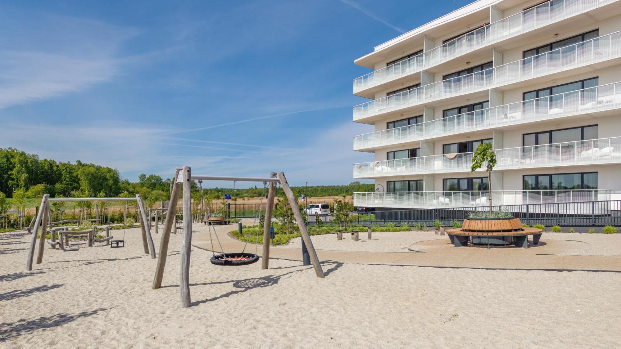 Apartamenty Z Basenem-Polanki Aqua - Holiday City Kołobrzeg Kültér fotó