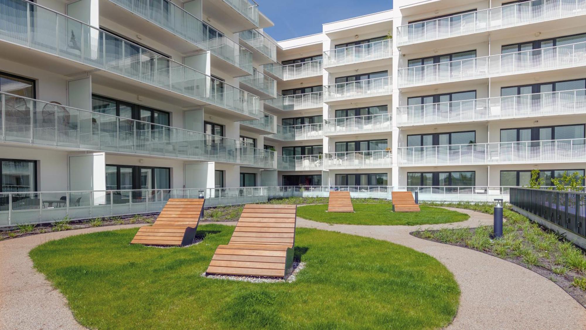 Apartamenty Z Basenem-Polanki Aqua - Holiday City Kołobrzeg Kültér fotó